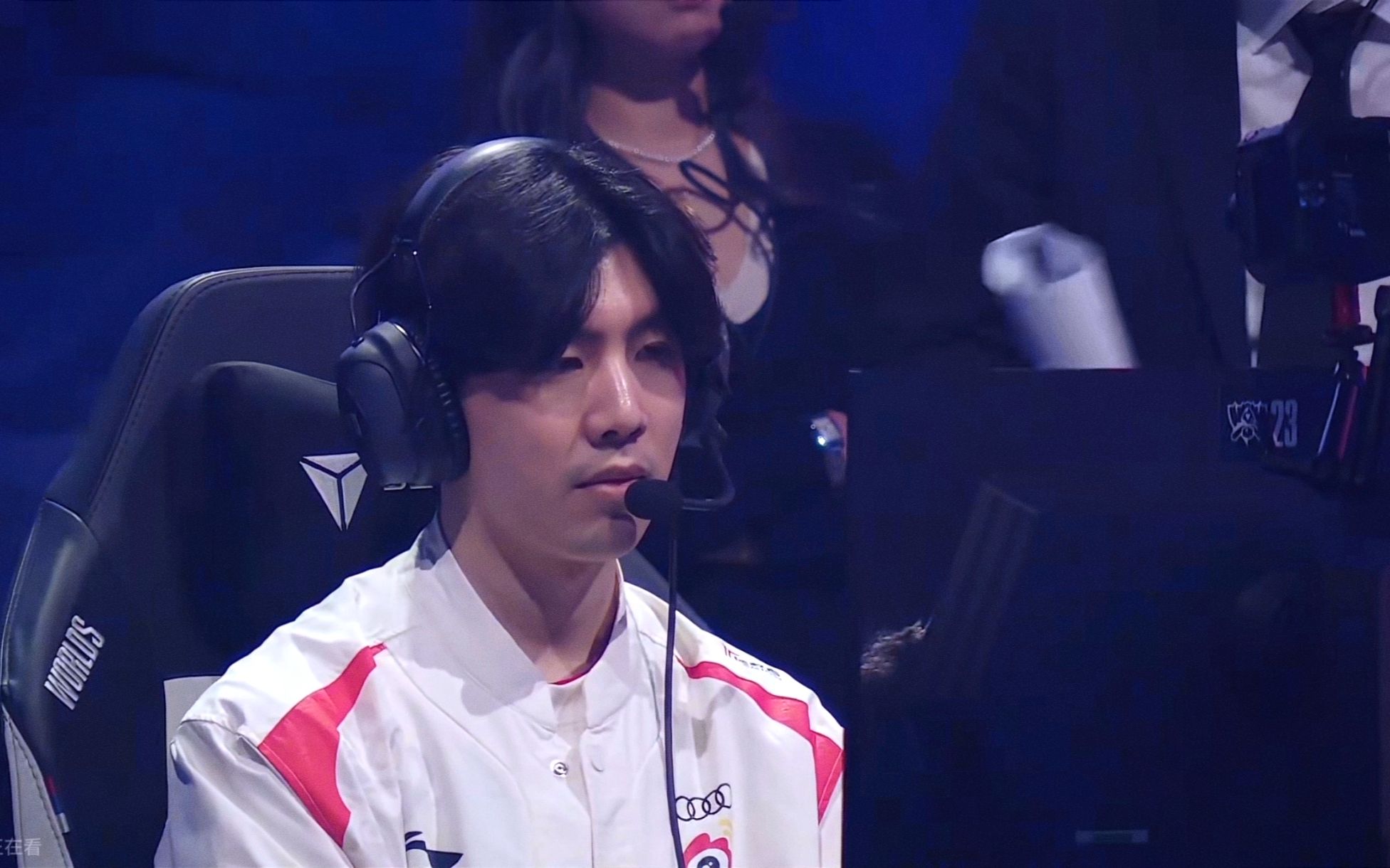 包含TheShy连续二十场比赛得分超过表现优异，西班牙队不断突破！赛场气氛高涨的词条