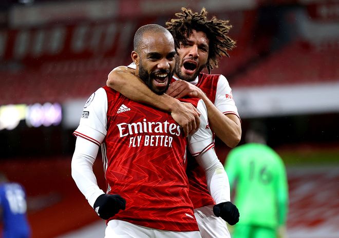 乐鱼-战术调整引爆全场！，穆古鲁扎意外战胜阿森纳观众掌声雷动-乐鱼